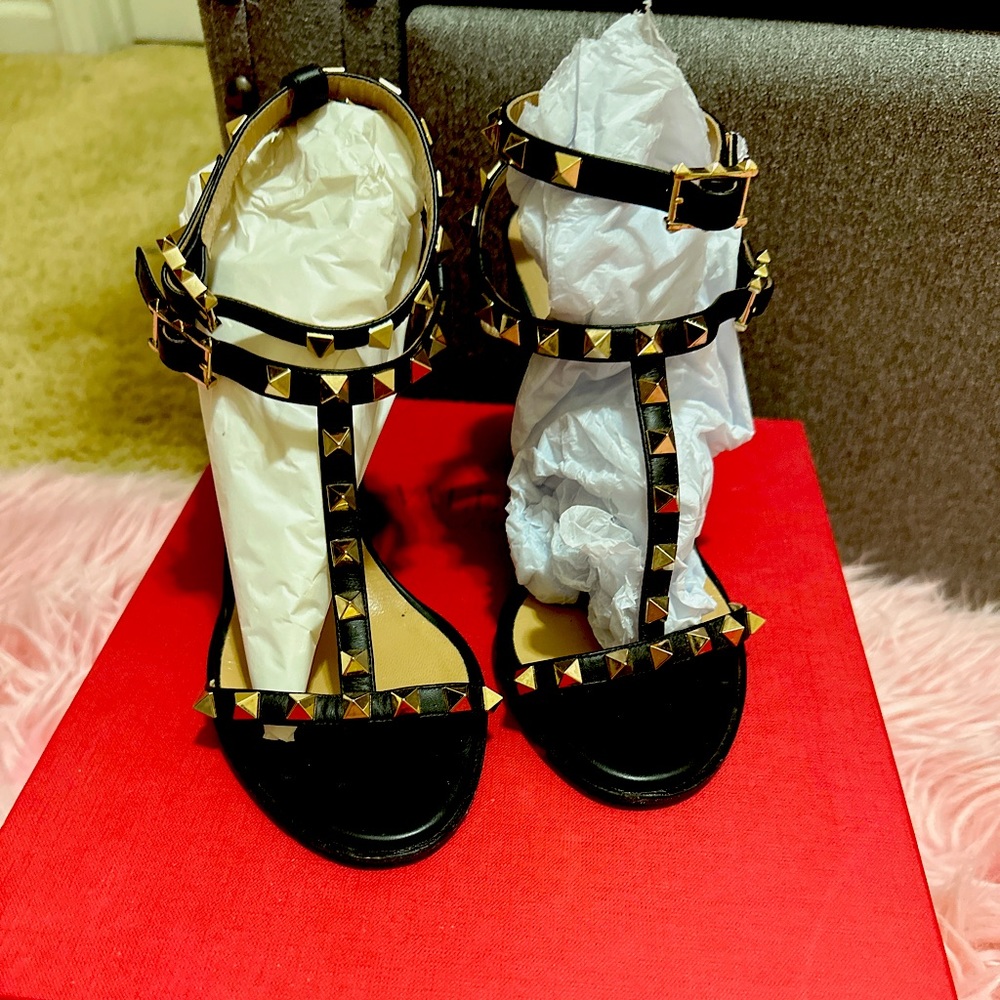 Valentino sandals/37 black